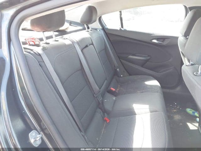 2017 CHEVROLET CRUZE LT AUTO 8