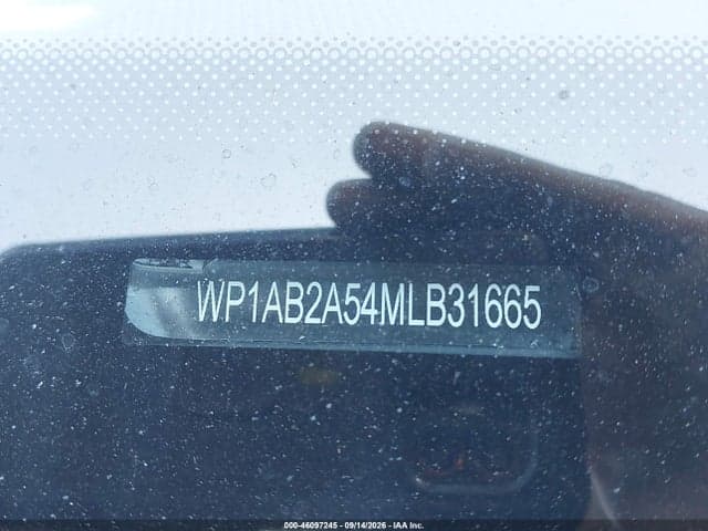 2021 PORSCHE MACAN S 18