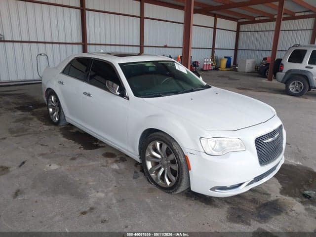2019 CHRYSLER 300 LIMITED 1