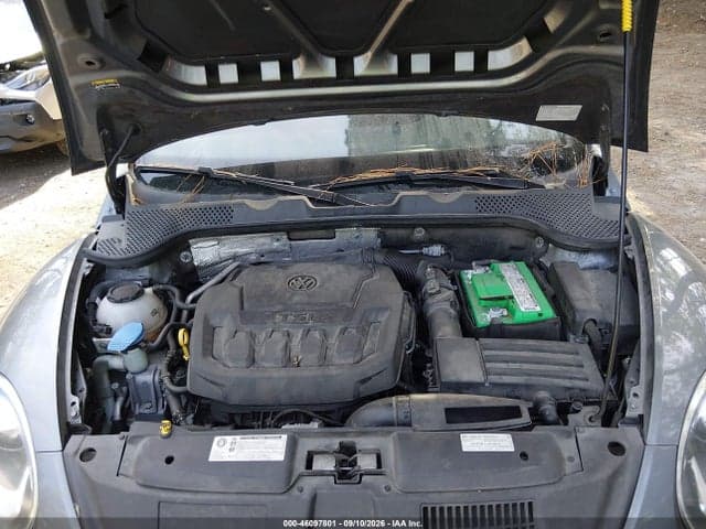2018 VOLKSWAGEN BEETLE 2.0T SE 10