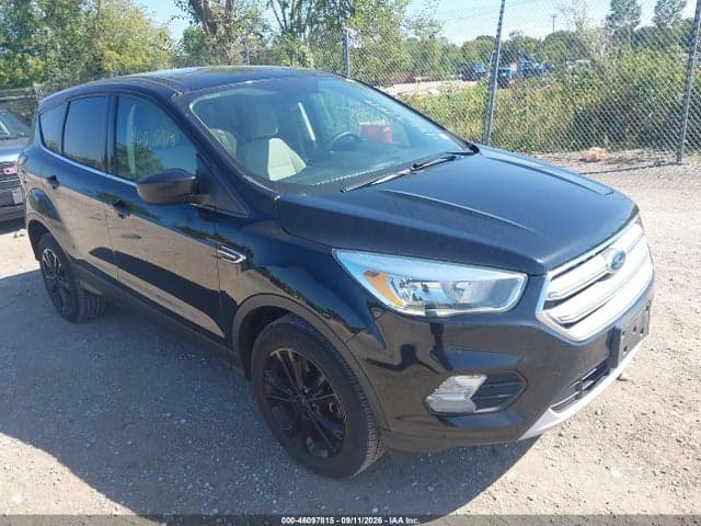 2017 FORD ESCAPE SE 1