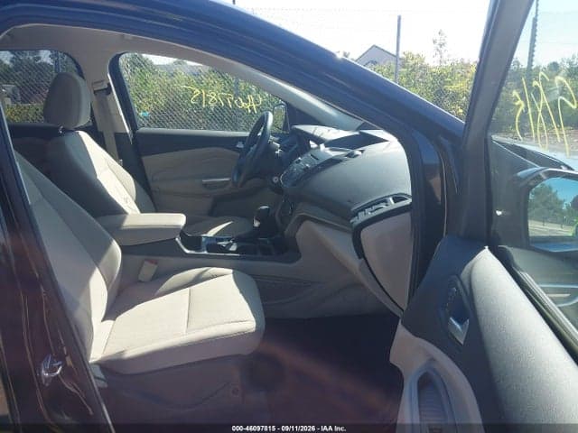 2017 FORD ESCAPE SE 5