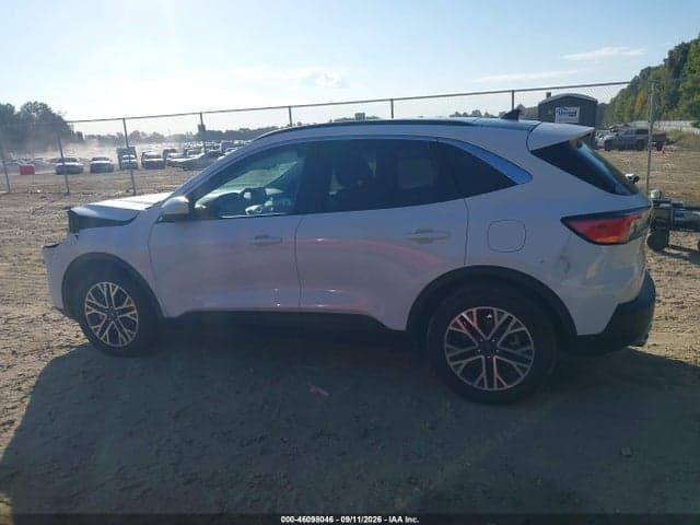 2020 FORD ESCAPE SEL 14