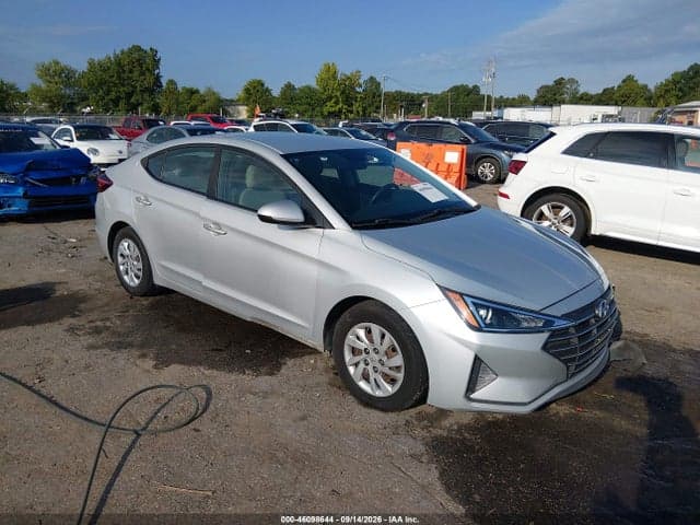 2019 HYUNDAI ELANTRA SE 1