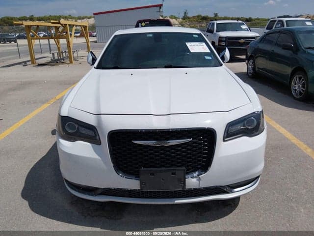 2020 CHRYSLER 300 300S 6
