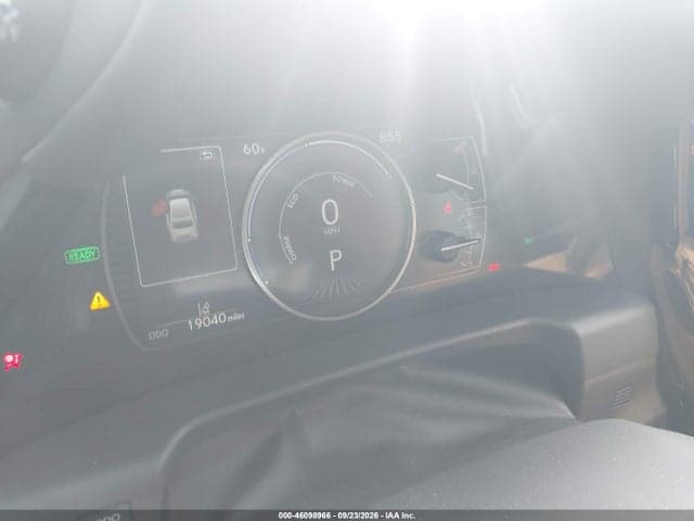 2023 LEXUS ES 300H 15