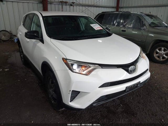 2018 TOYOTA RAV4 LE 1