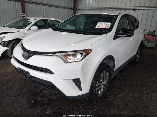 2018 TOYOTA RAV4 LE 2