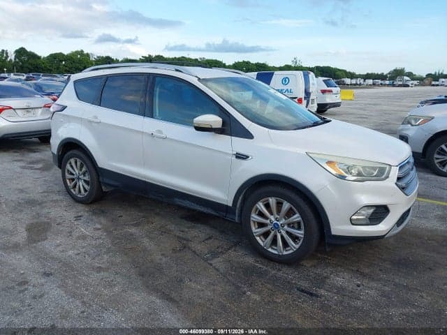 2017 FORD ESCAPE TITANIUM 1