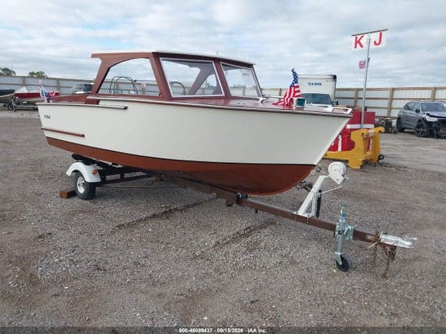 1963 * 16FT CRIUSER
