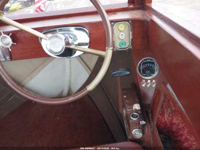 1963 * 16FT CRIUSER 12
