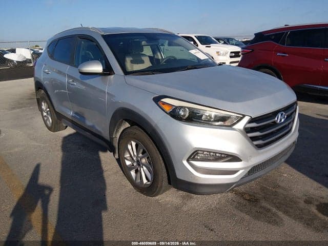 2017 HYUNDAI TUCSON SE 1
