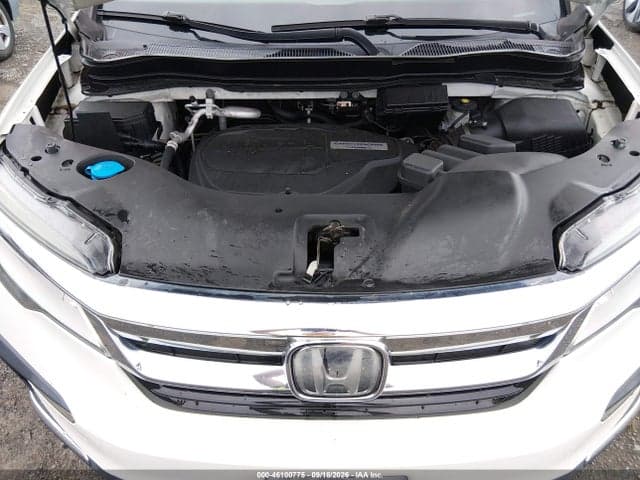 2019 HONDA PILOT TOURING 10