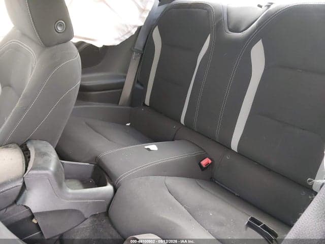 2017 CHEVROLET CAMARO 1LT 8