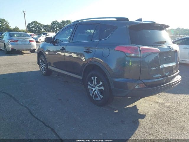 2017 TOYOTA RAV4 LE 3