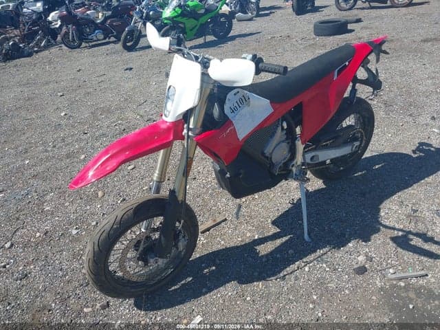 2025 STARK FUTURE ENDURO 2
