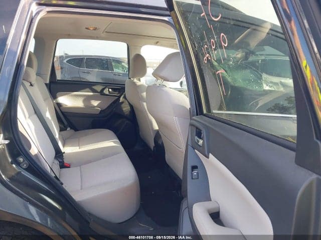 2017 SUBARU FORESTER 2.5I PREMIUM 8