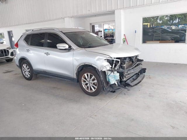 2017 NISSAN ROGUE SV 1