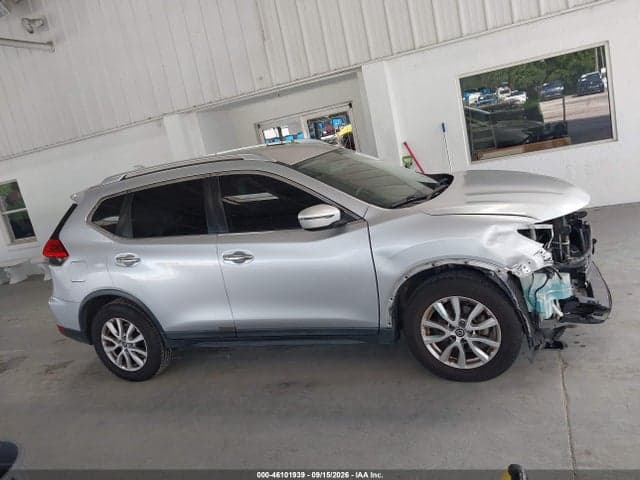2017 NISSAN ROGUE SV 14