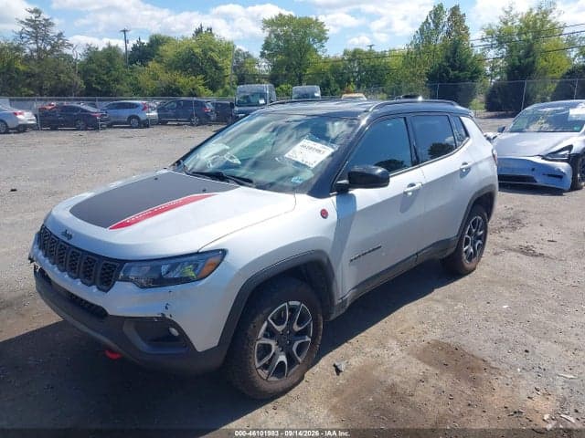 2025 JEEP COMPASS TRAILHAWK 4X4 2