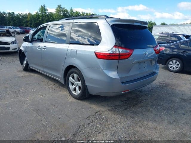 2017 TOYOTA SIENNA LE 8 PASSENGER 3