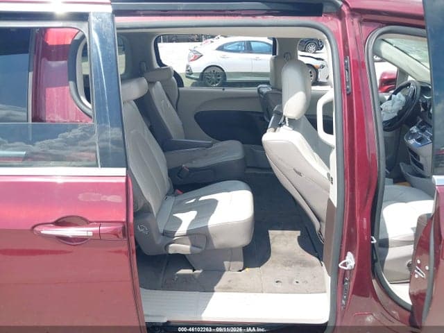 2017 CHRYSLER PACIFICA TOURING-L PLUS 8