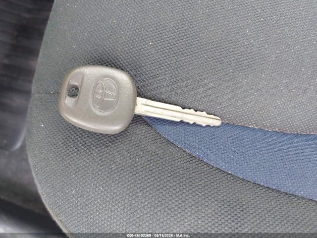 2018 TOYOTA PRIUS C TWO 11
