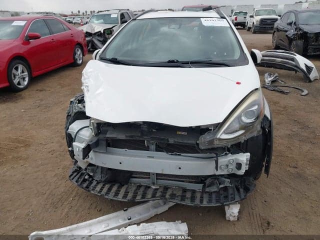 2018 TOYOTA PRIUS C TWO 6