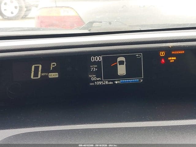 2018 TOYOTA PRIUS C TWO 7