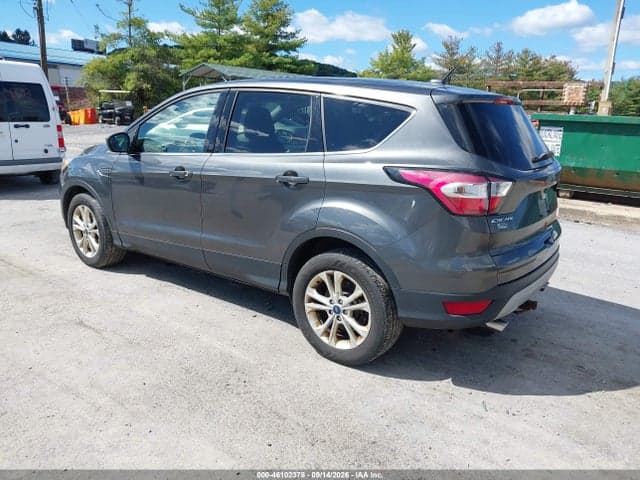 2017 FORD ESCAPE SE 3