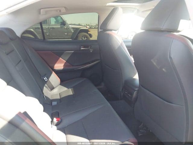 2019 LEXUS IS 300 8