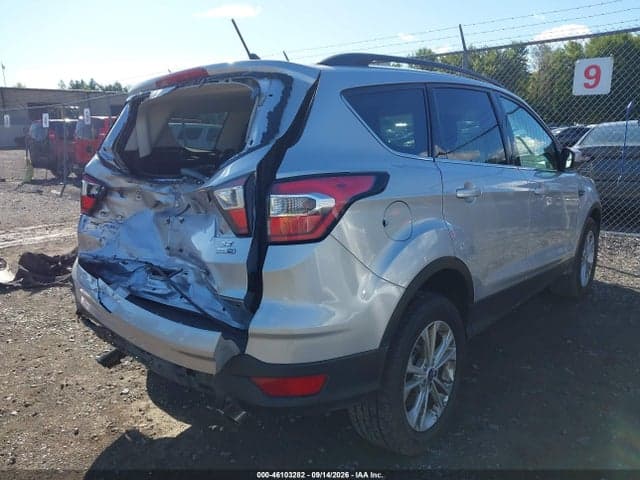 2018 FORD ESCAPE SE 4
