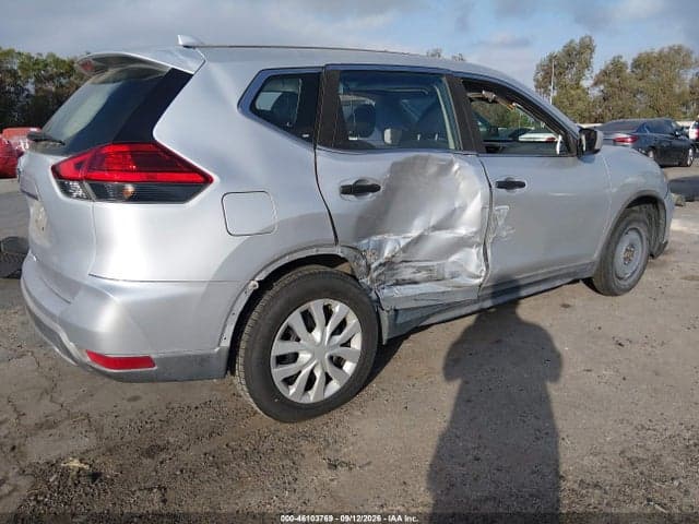 2017 NISSAN ROGUE S 4