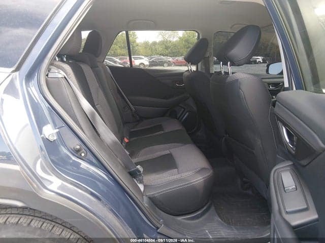 2024 SUBARU OUTBACK PREMIUM 8