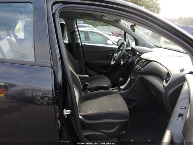 2019 CHEVROLET TRAX LS 5