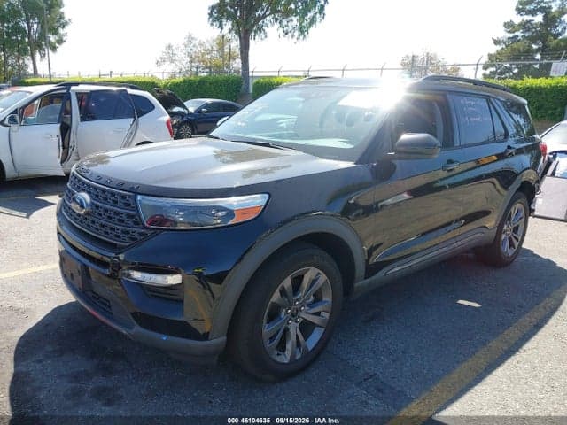 2022 FORD EXPLORER XLT 2