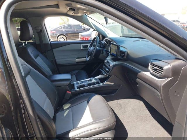 2022 FORD EXPLORER XLT 5