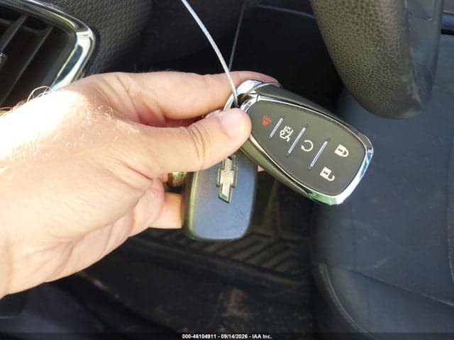 2017 CHEVROLET CRUZE LT AUTO 11