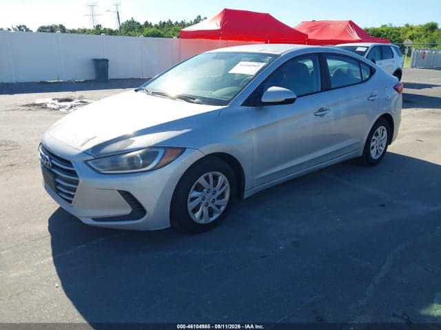 2017 HYUNDAI ELANTRA SE 2
