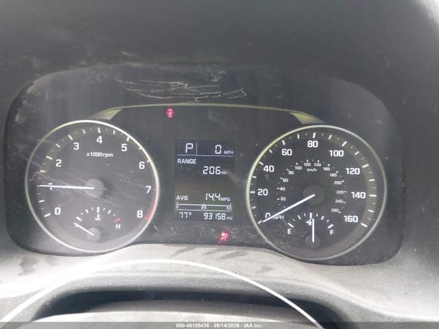 2017 HYUNDAI ELANTRA SE 7