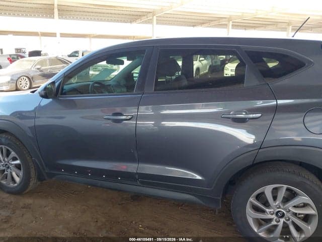 2017 HYUNDAI TUCSON SE 15