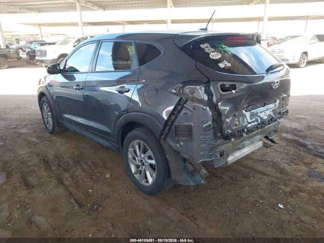 2017 HYUNDAI TUCSON SE 3