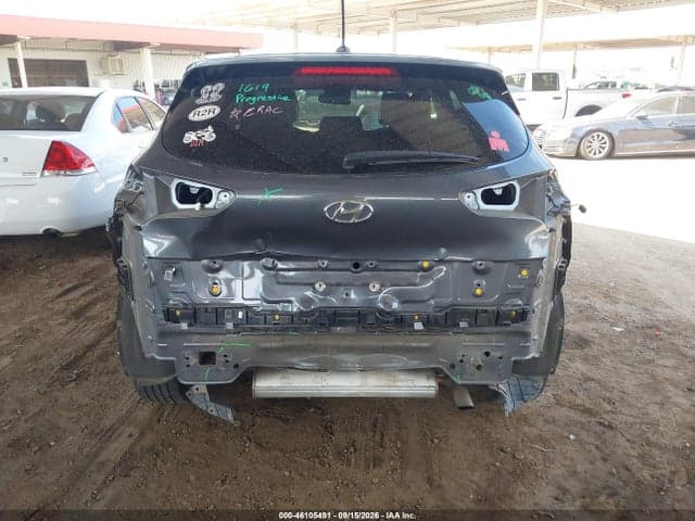 2017 HYUNDAI TUCSON SE 6