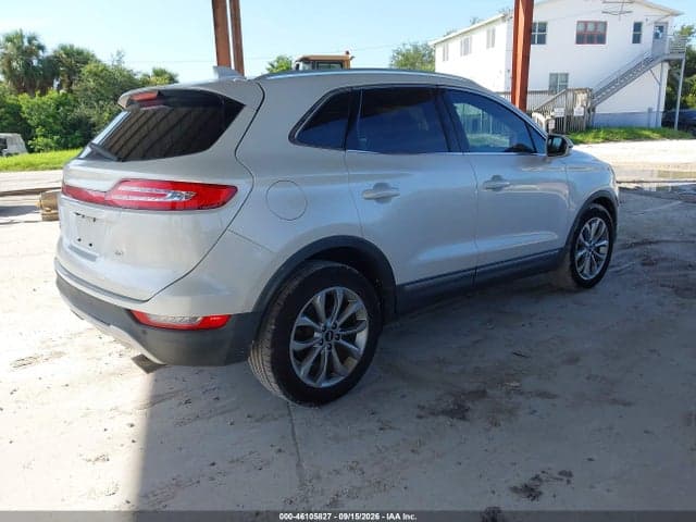 2017 LINCOLN MKC SELECT 4