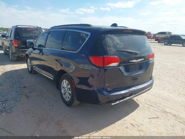 2017 CHRYSLER PACIFICA TOURING-L 3