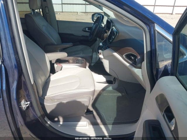 2017 CHRYSLER PACIFICA TOURING-L 5