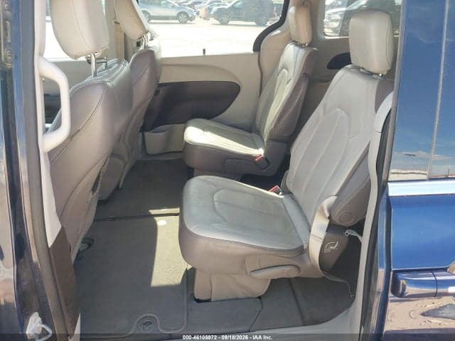 2017 CHRYSLER PACIFICA TOURING-L 8