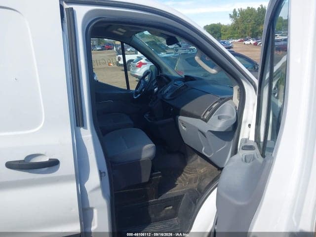 2019 FORD TRANSIT-150 5