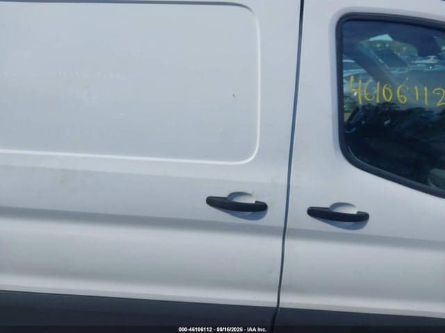 2019 FORD TRANSIT-150 8