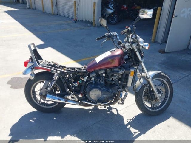 1982 HONDA VF750 C 11
